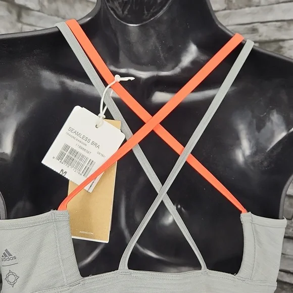 Adidas All Me Wanderlust Seamless Strappy Sports Bra - Picture 9 of 9